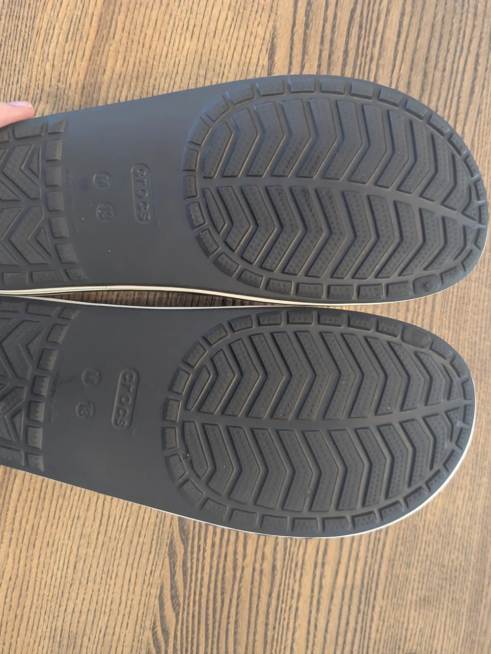 EUC Crocs Mens 13 Bayaband Slide Sandals Black White